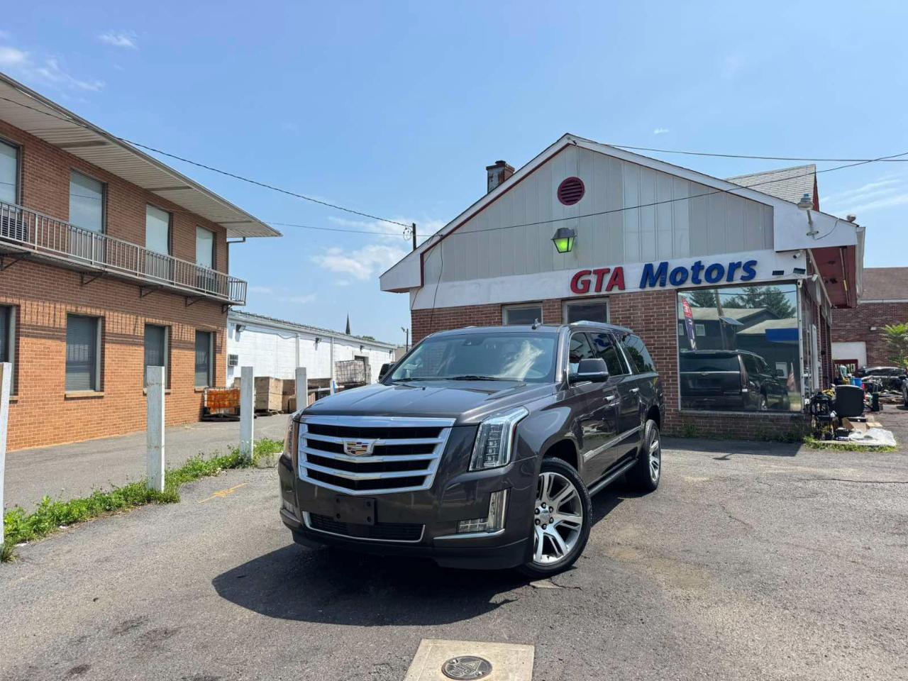Cadillac Escalade ESV 4WD 4dr Premium Collection 2016
