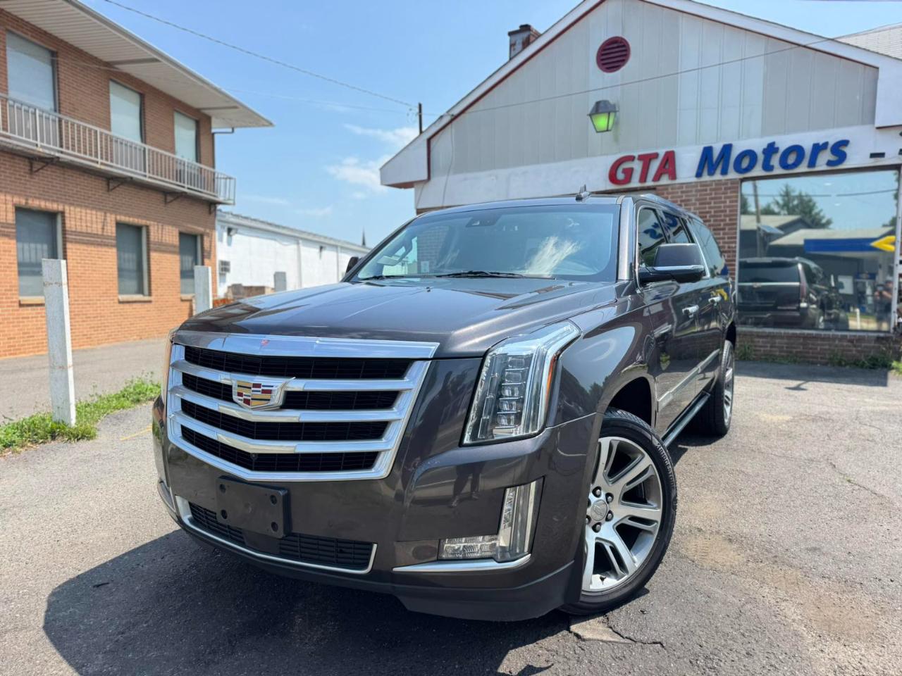 Cadillac Escalade ESV 4WD 4dr Premium Collection 2016