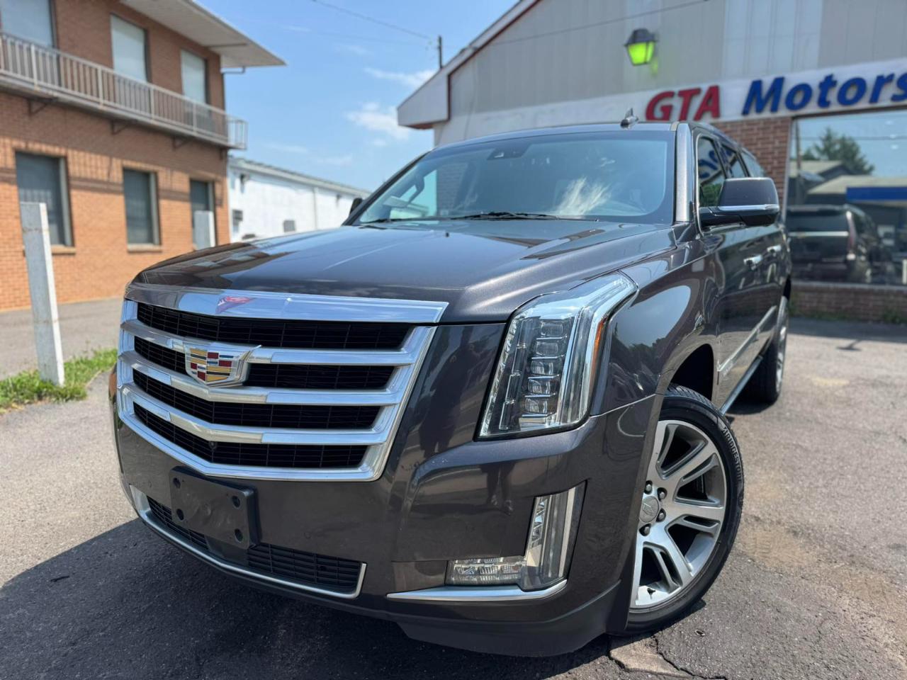 Cadillac Escalade ESV 4WD 4dr Premium Collection 2016