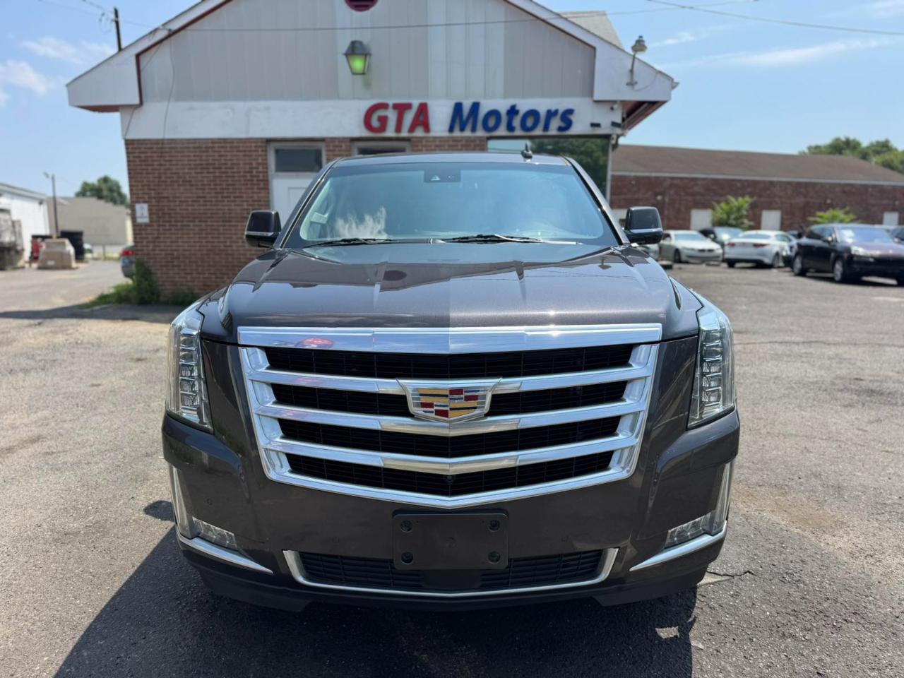 Cadillac Escalade ESV 4WD 4dr Premium Collection 2016
