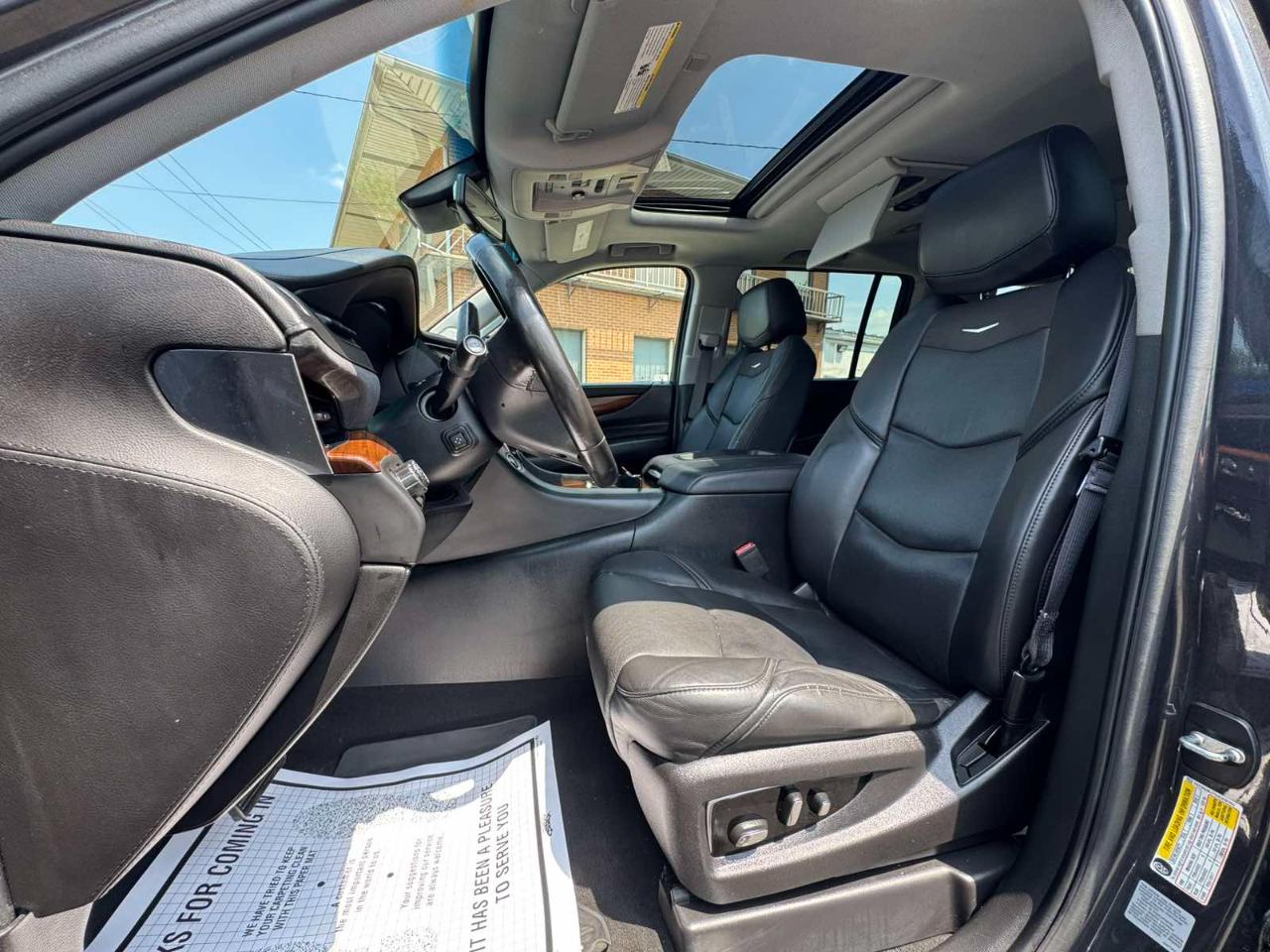 Cadillac Escalade ESV 4WD 4dr Premium Collection 2016