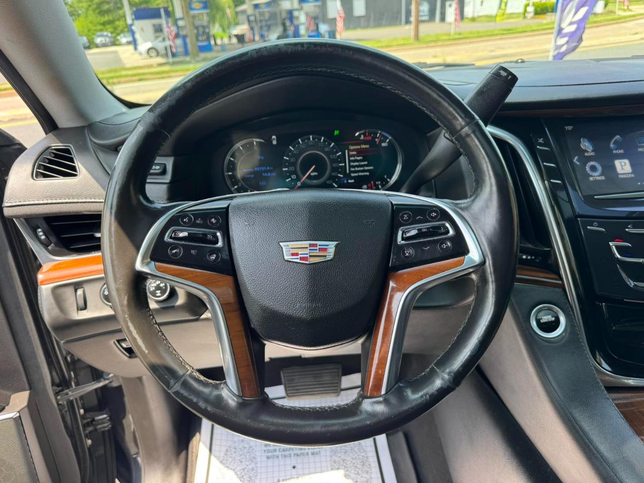 Cadillac Escalade ESV 4WD 4dr Premium Collection 2016