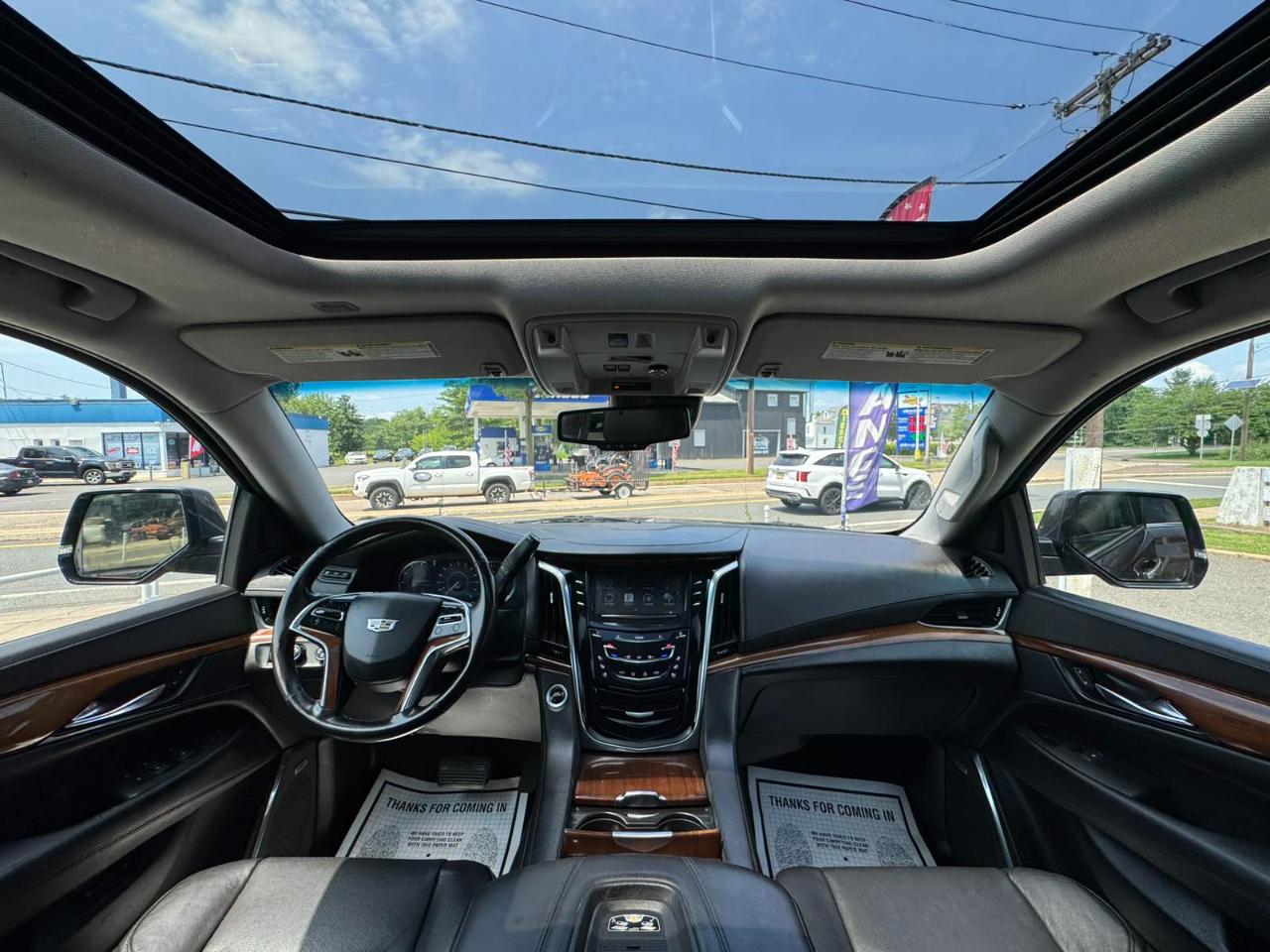 Cadillac Escalade ESV 4WD 4dr Premium Collection 2016