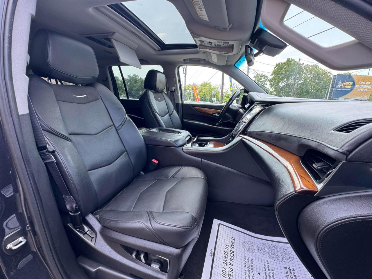 Cadillac Escalade ESV 4WD 4dr Premium Collection 2016