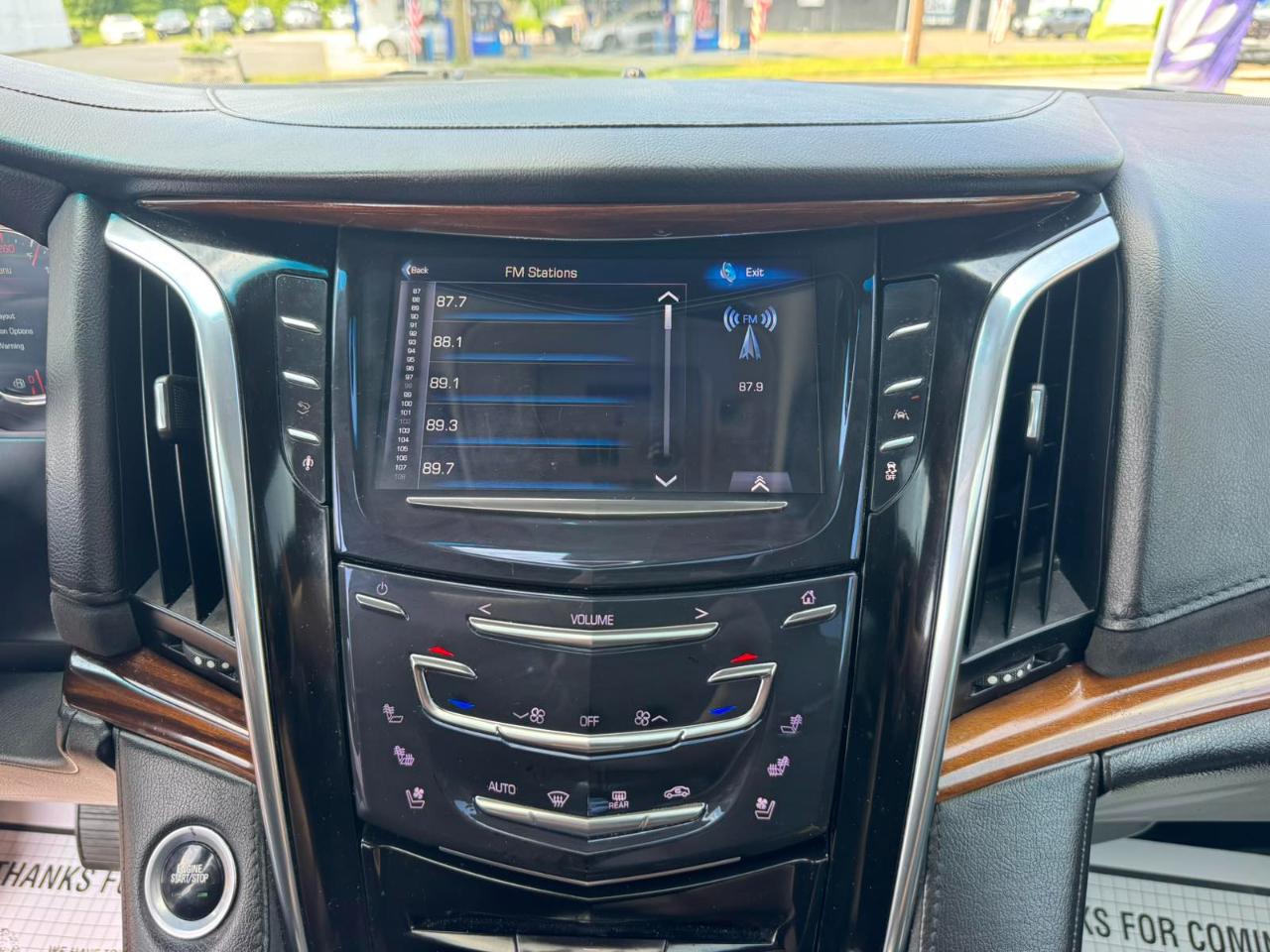 Cadillac Escalade ESV 4WD 4dr Premium Collection 2016
