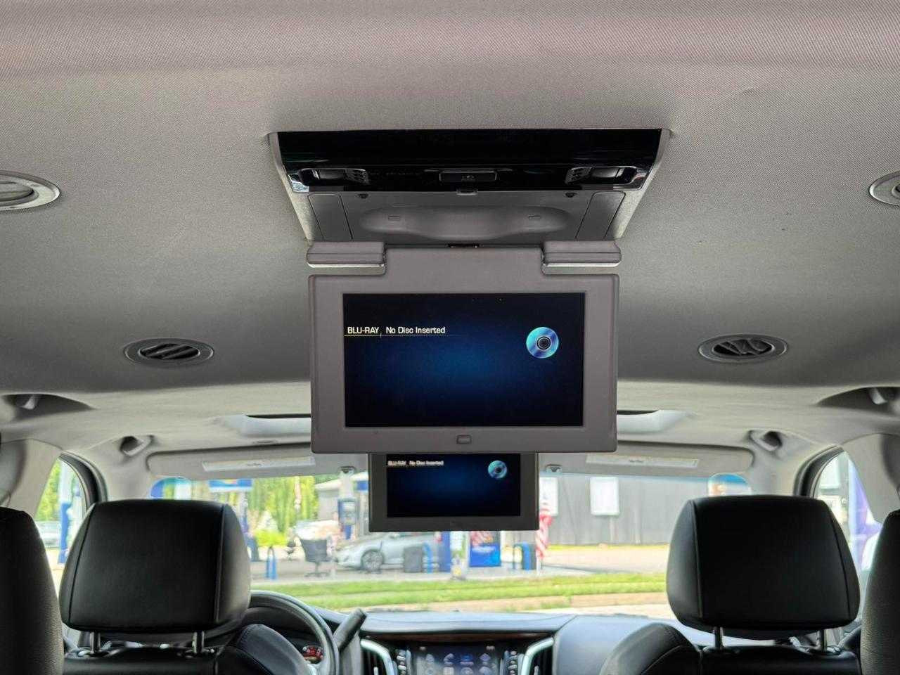 Cadillac Escalade ESV 4WD 4dr Premium Collection 2016