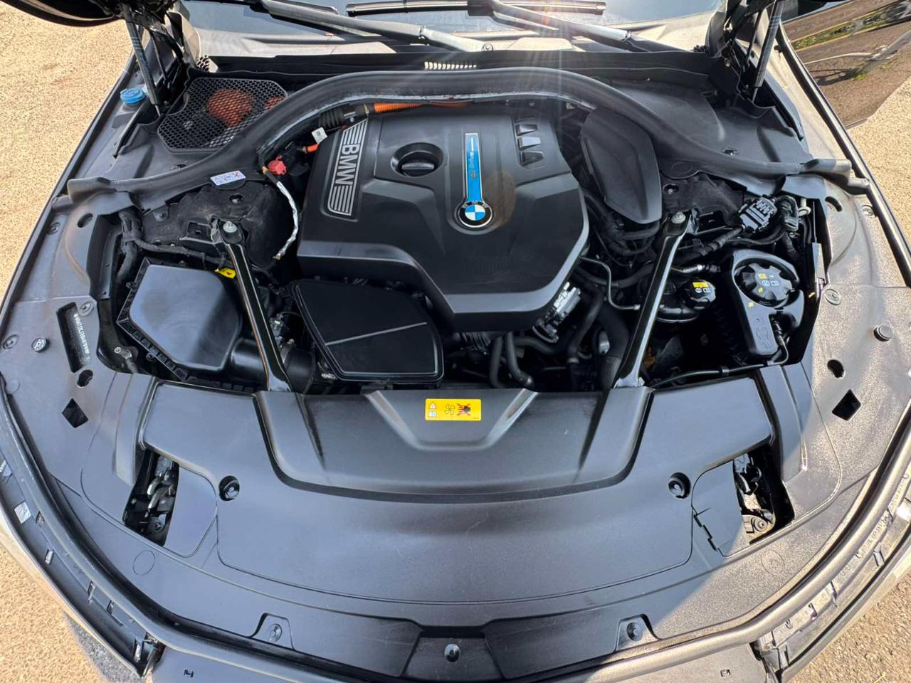BMW 7 Series 740e xDrive iPerformance Plug-In Hybrid 2017