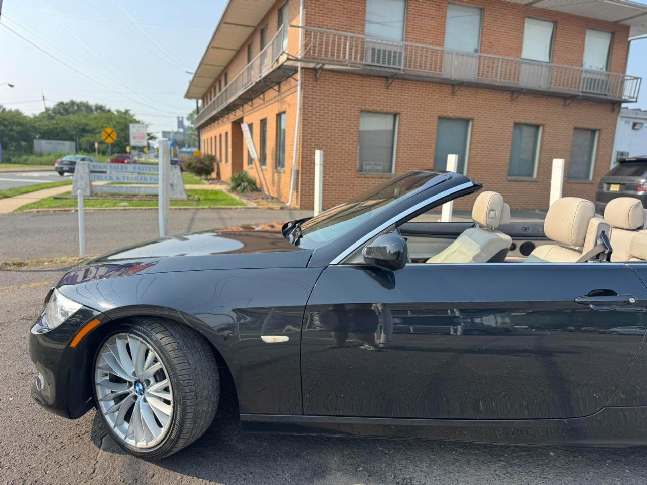 BMW 3 Series 2dr Conv 335i 2011