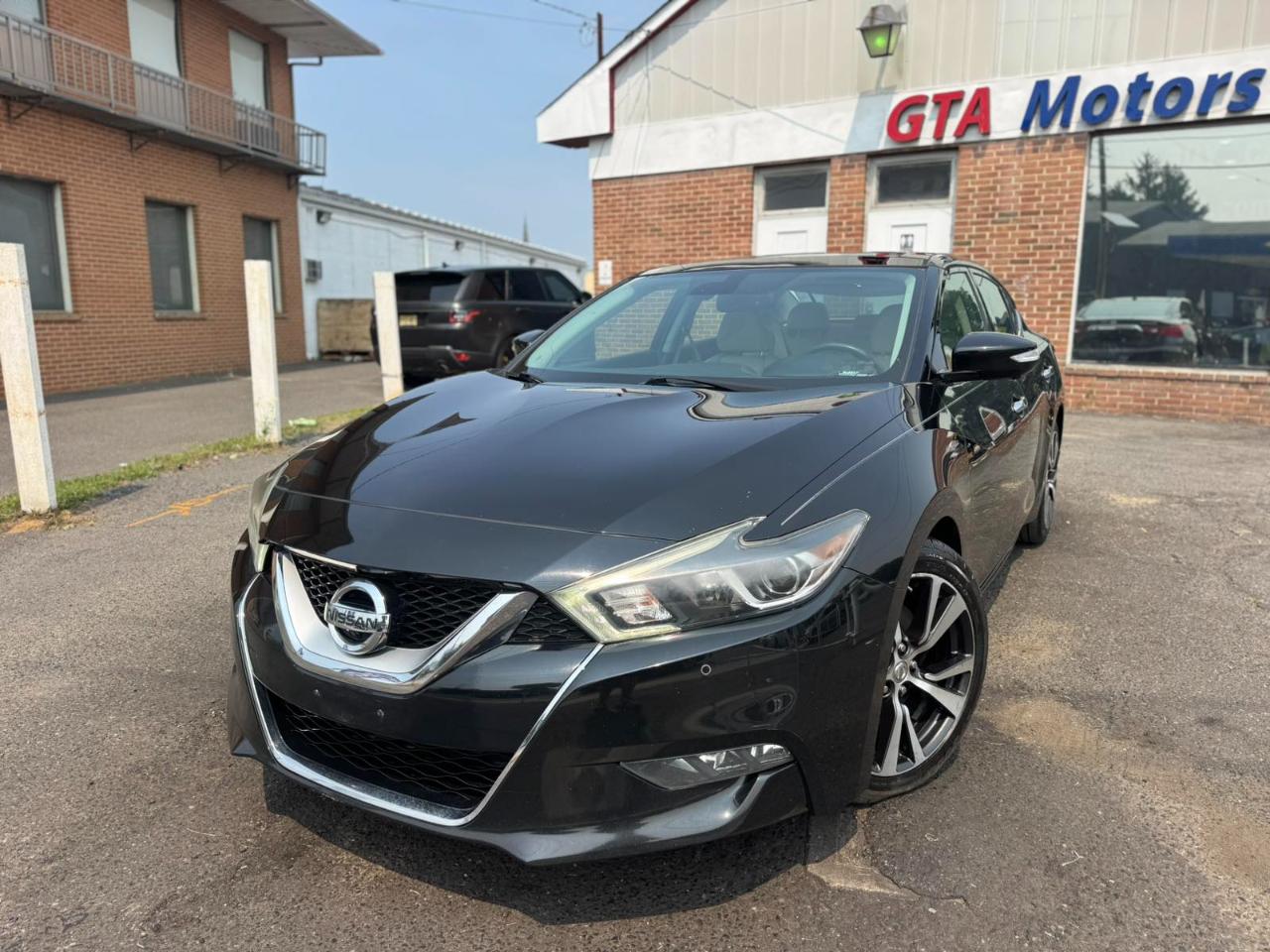 Nissan Maxima 4dr Sdn 3.5 Platinum 2016