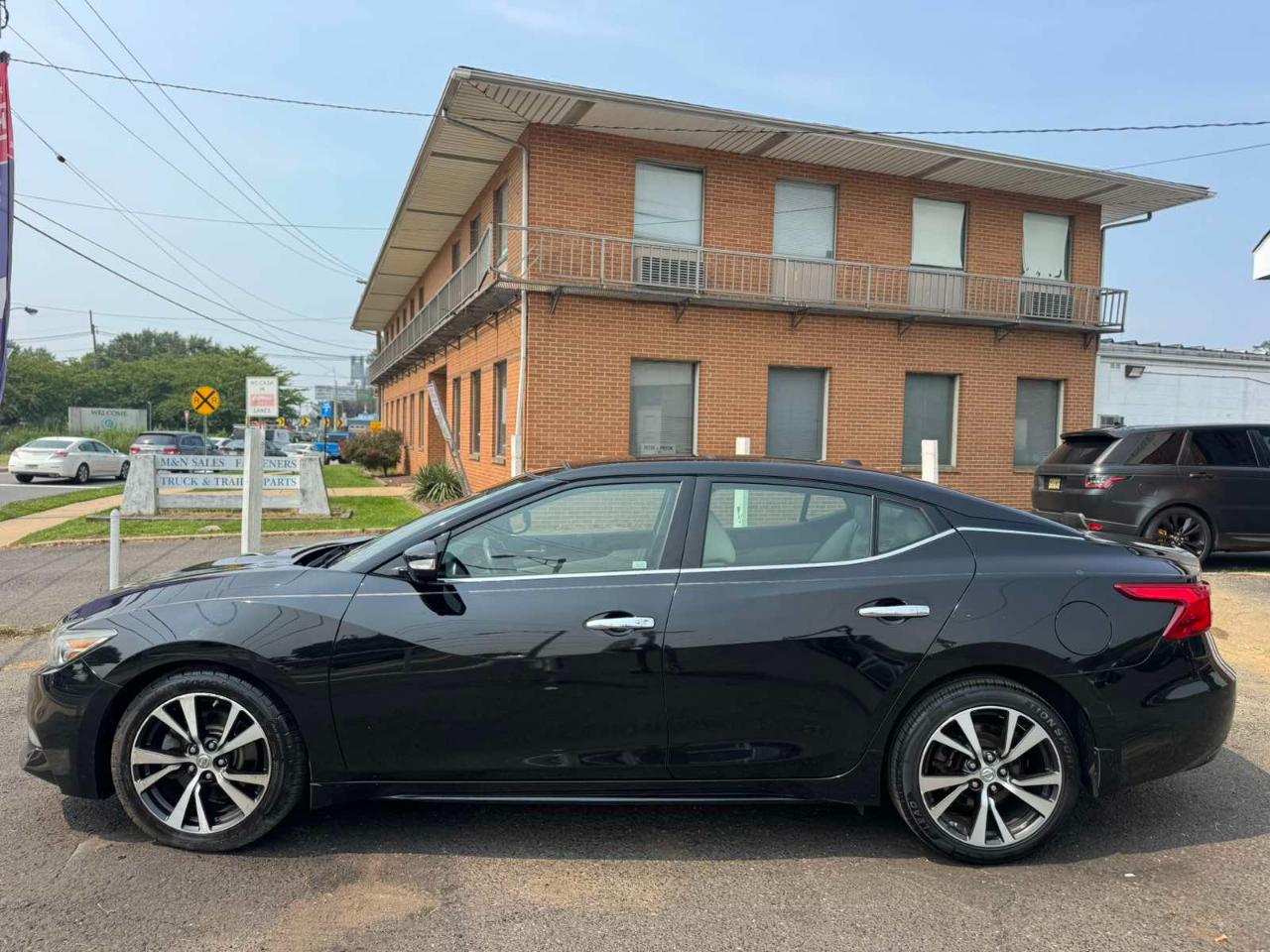 Nissan Maxima 4dr Sdn 3.5 Platinum 2016