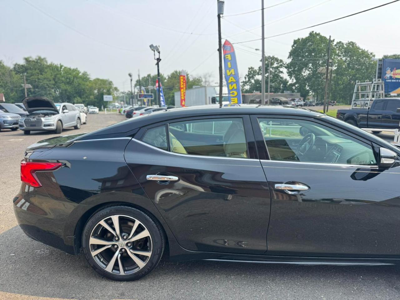 Nissan Maxima 4dr Sdn 3.5 Platinum 2016