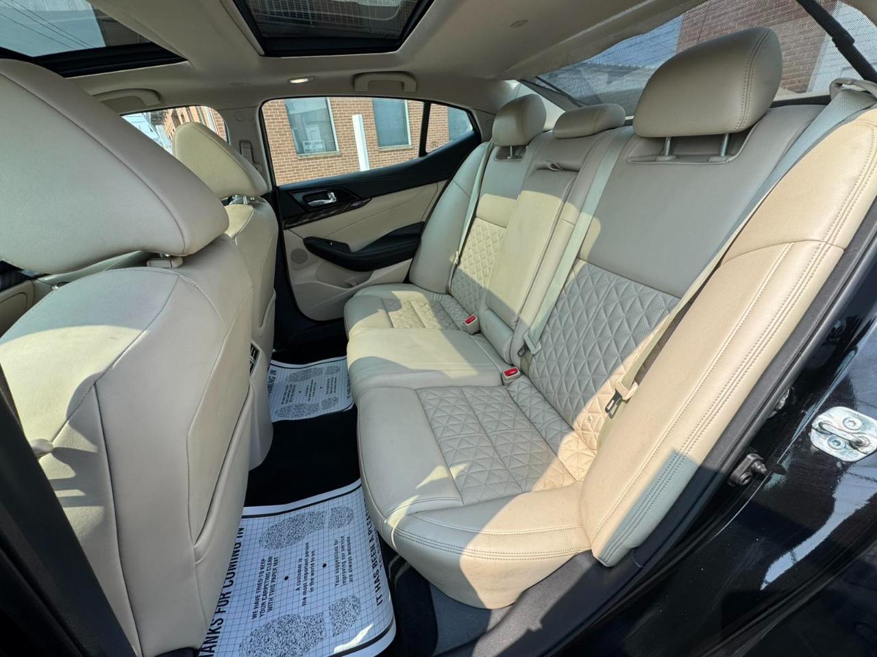 Nissan Maxima 4dr Sdn 3.5 Platinum 2016