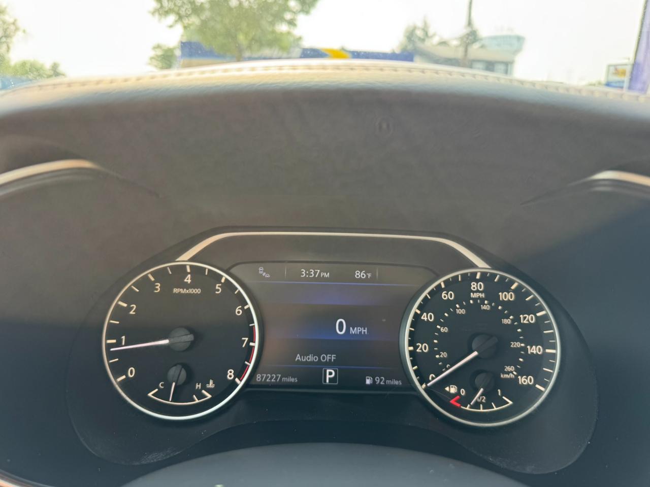 Nissan Maxima 4dr Sdn 3.5 Platinum 2016