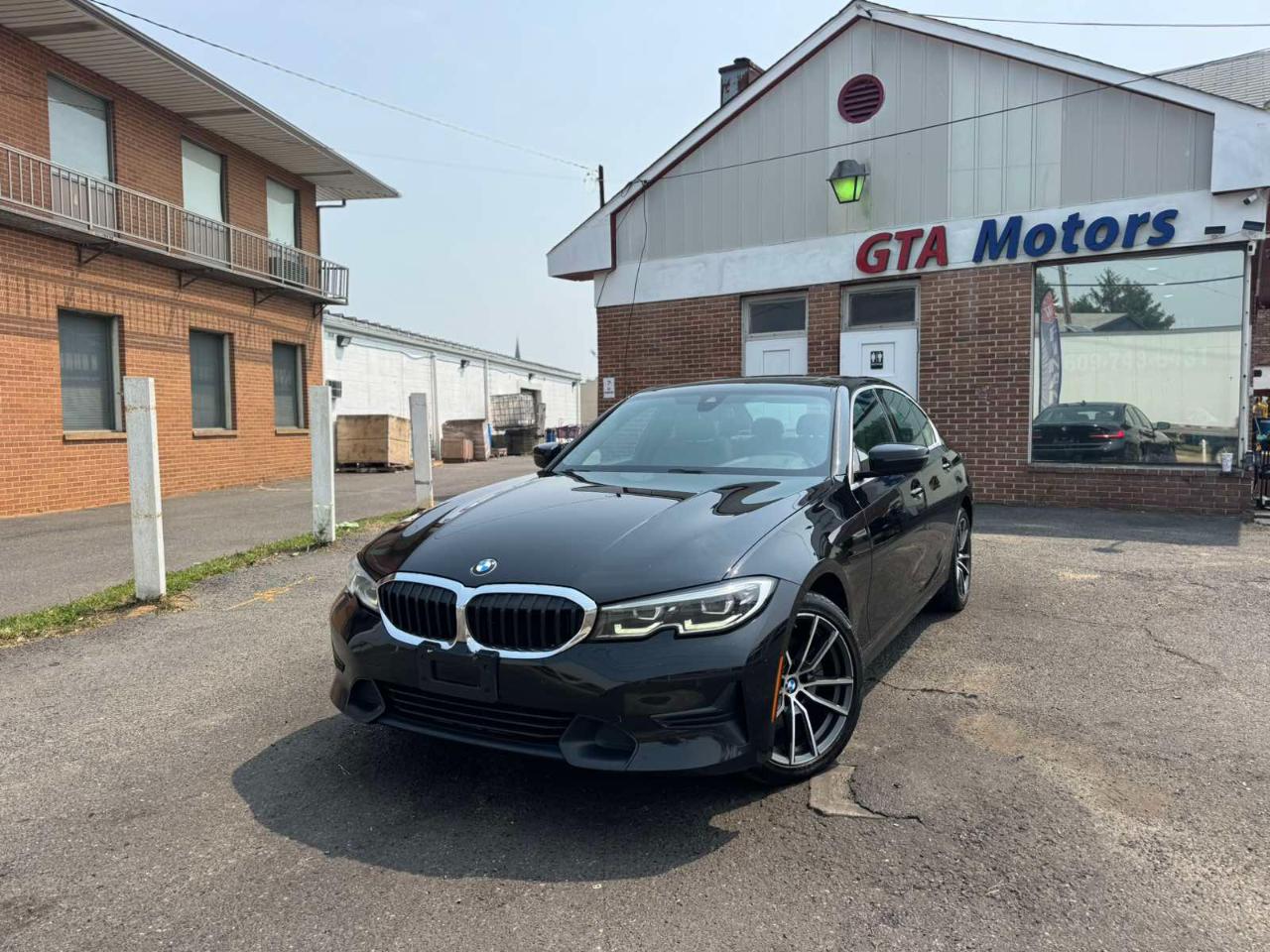 BMW 3 Series 330i xDrive Sedan North America 2020