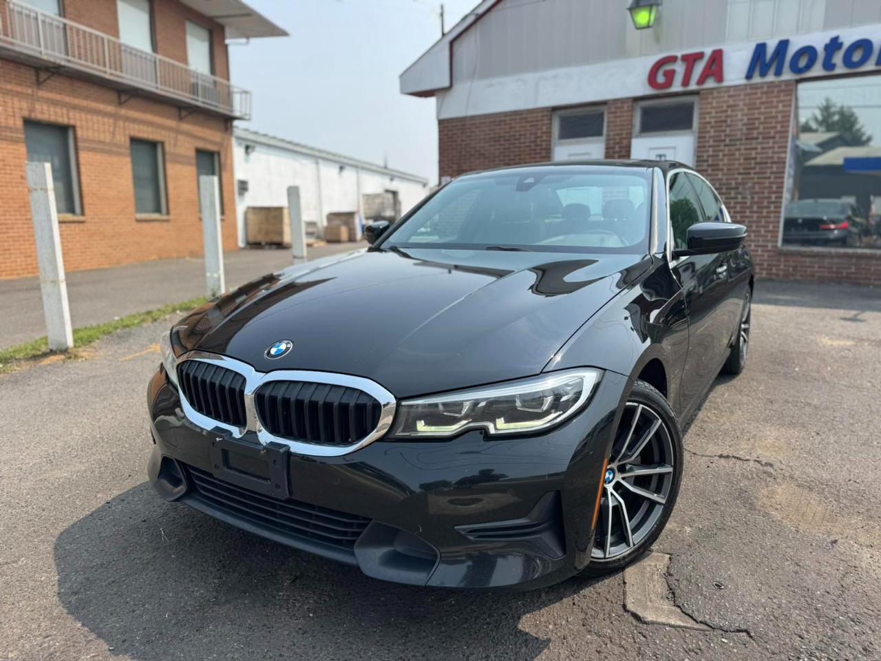BMW 3 Series 330i xDrive Sedan North America 2020