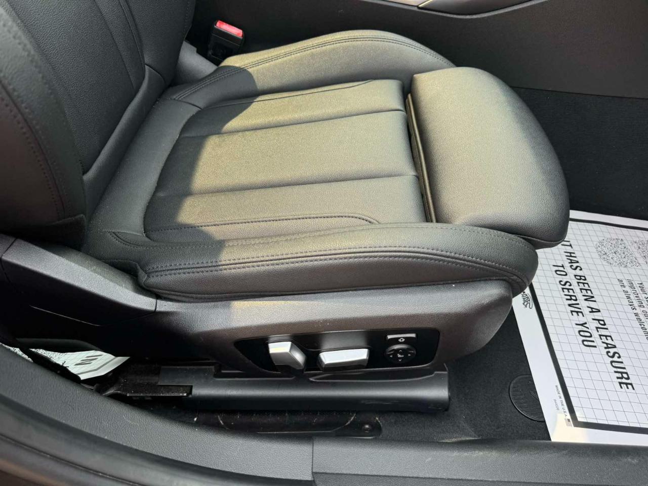 BMW 3 Series 330i xDrive Sedan North America 2020