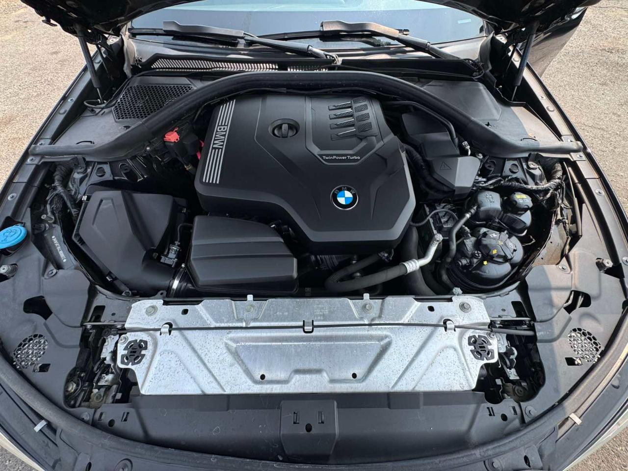 BMW 3 Series 330i xDrive Sedan North America 2020