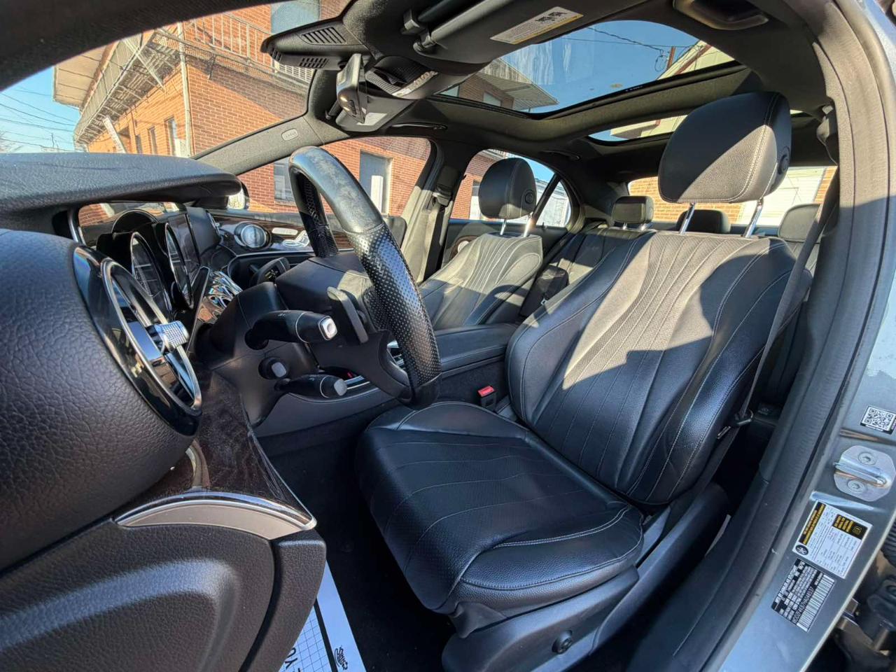 Mercedes-Benz E-Class E 300 Sport 4MATIC Sedan 2017
