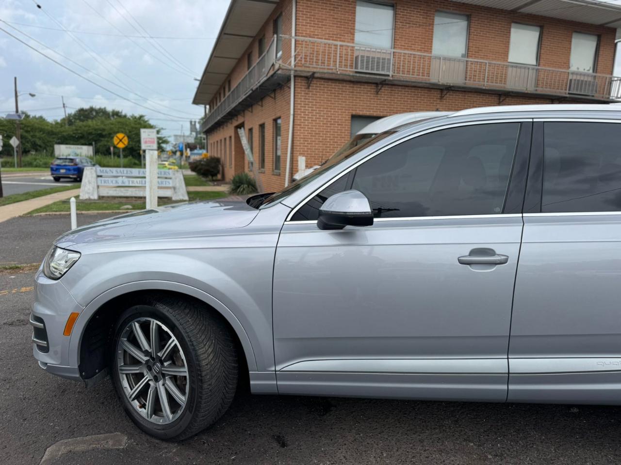 Audi Q7 SE Premium Plus 55 TFSI quattro 2019