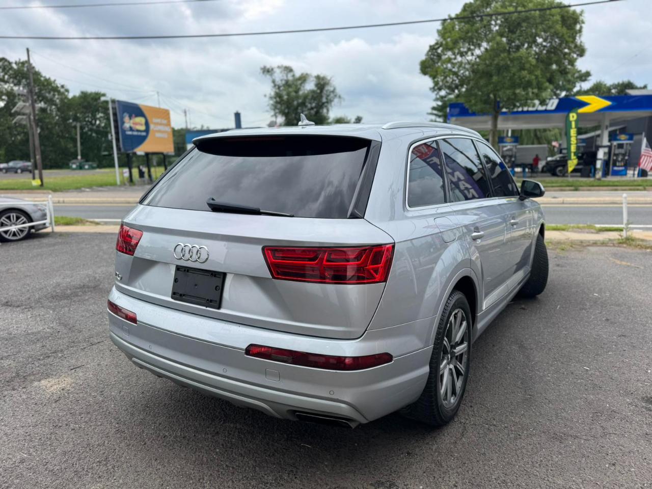 Audi Q7 SE Premium Plus 55 TFSI quattro 2019