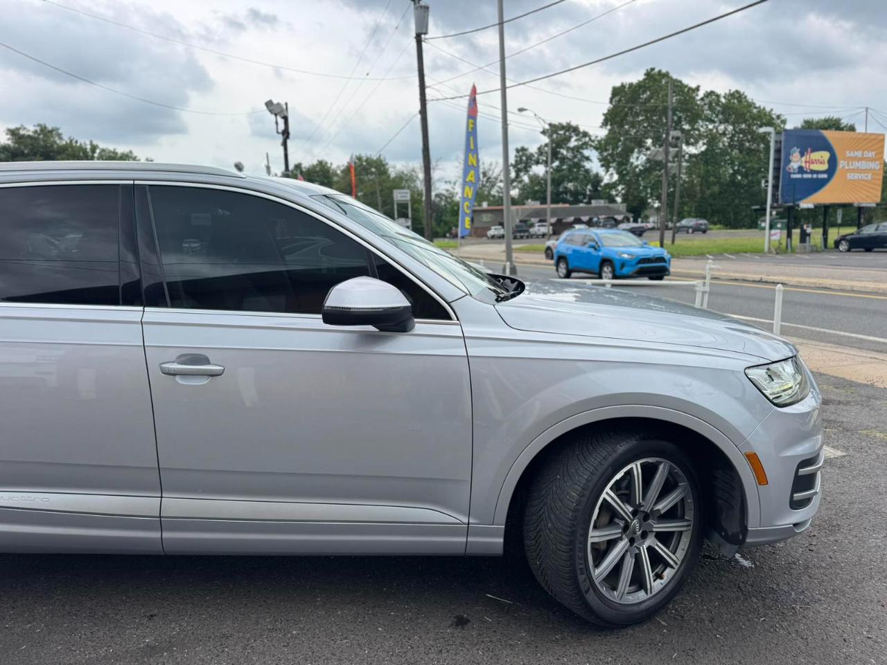 Audi Q7 SE Premium Plus 55 TFSI quattro 2019