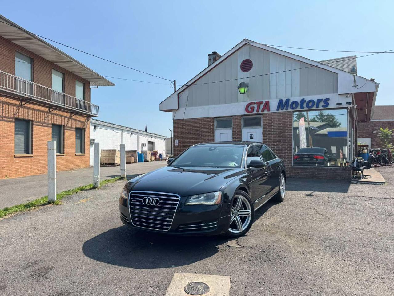 Audi A8 L 4dr Sdn 3.0L 2013