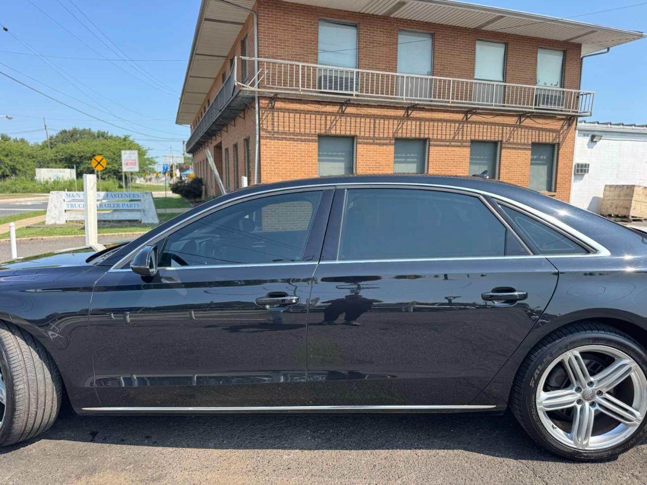 Audi A8 L 4dr Sdn 3.0L 2013