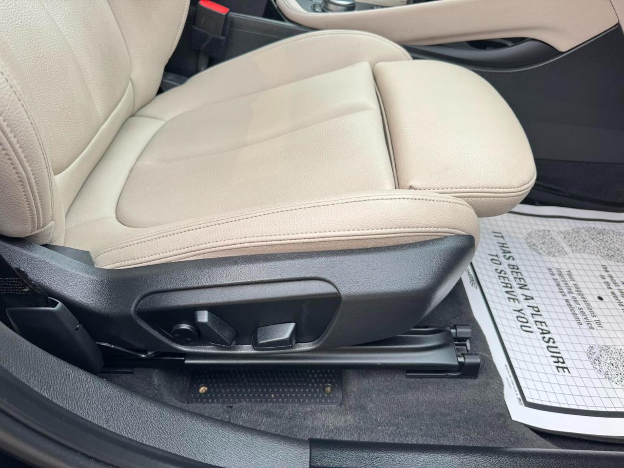 BMW X1 xDrive28i Sports Activity Vehicle 2019