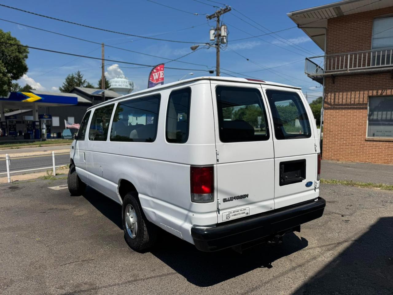 Ford Club Wagon Super 138" WB XL Plus 1996