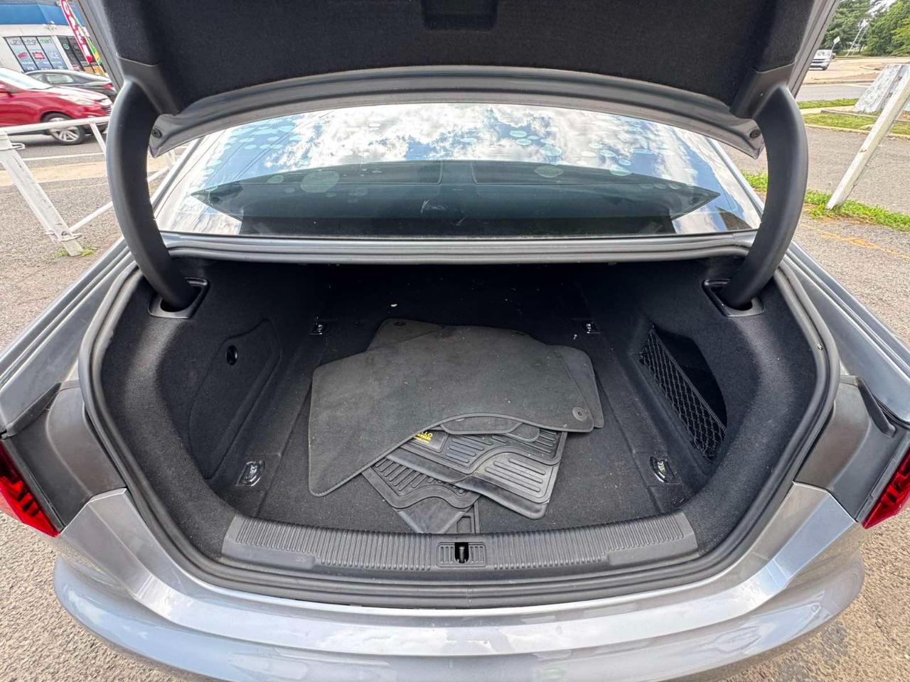 Audi A6 4dr Sdn quattro 2.0T Premium Plus 2016