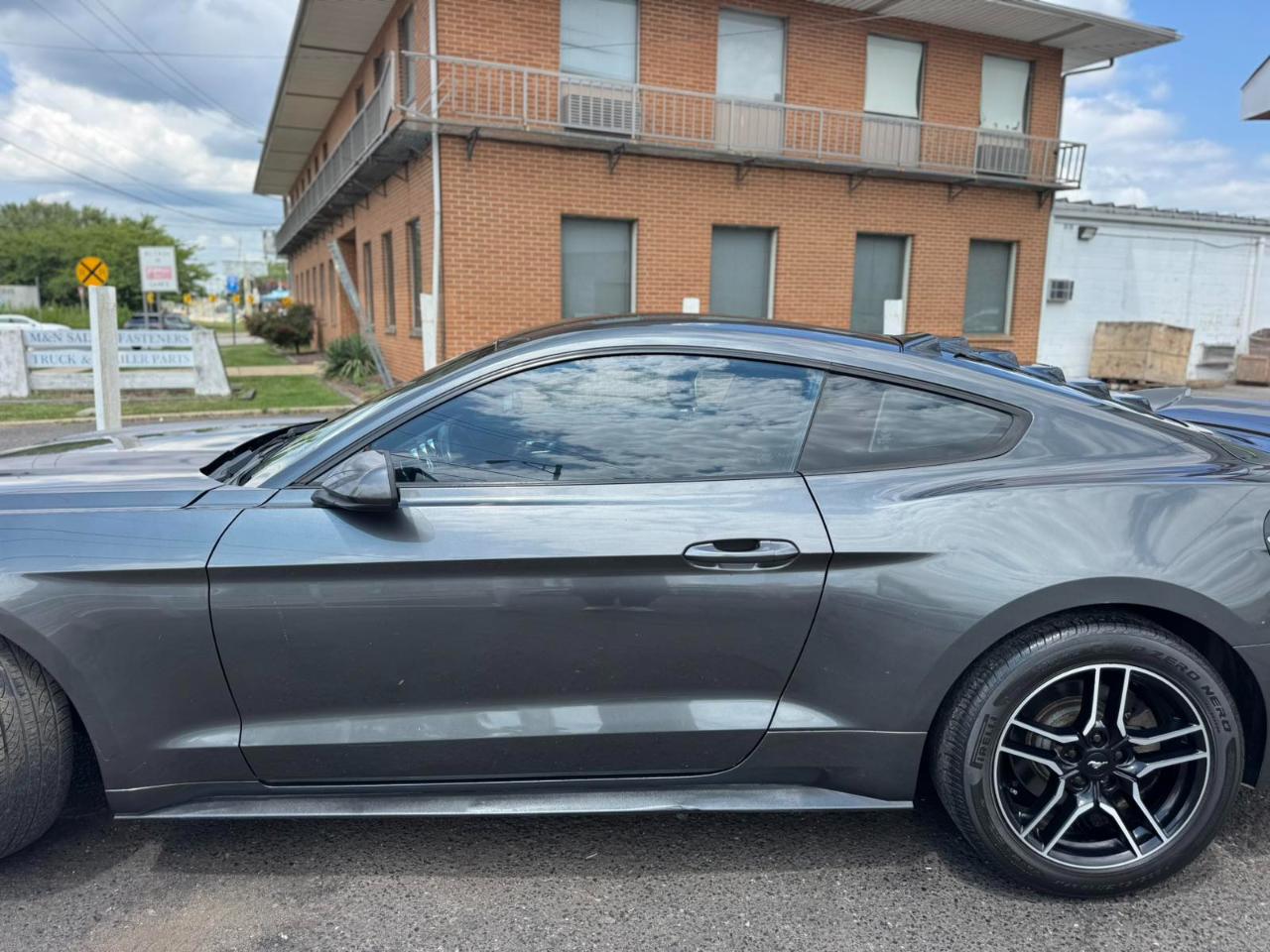 Ford Mustang 2dr Fastback EcoBoost 2016