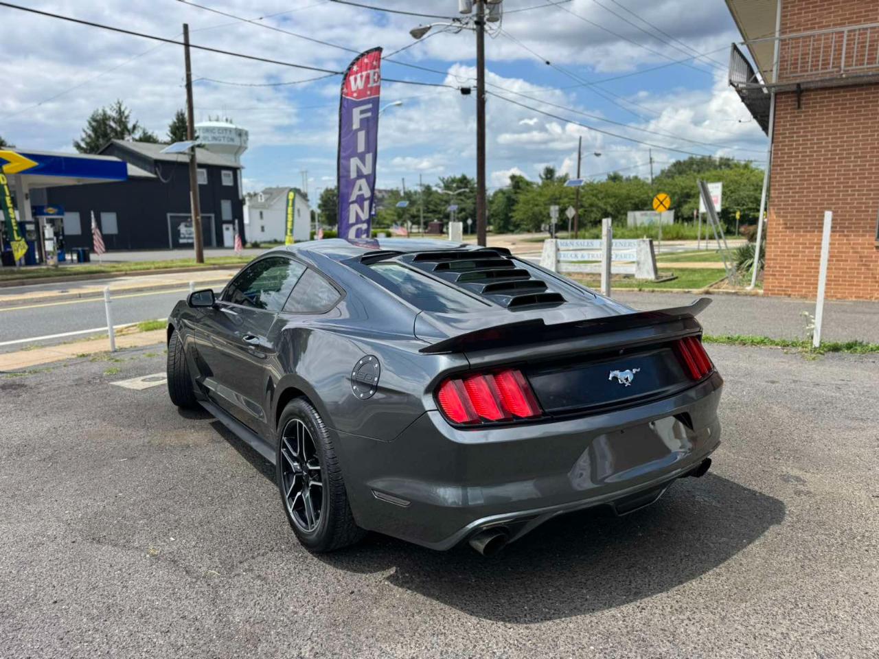 Ford Mustang 2dr Fastback EcoBoost 2016