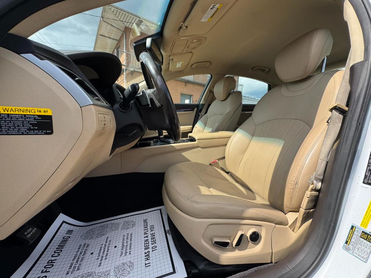 Hyundai Genesis 4dr Sdn V6 3.8L RWD 2015