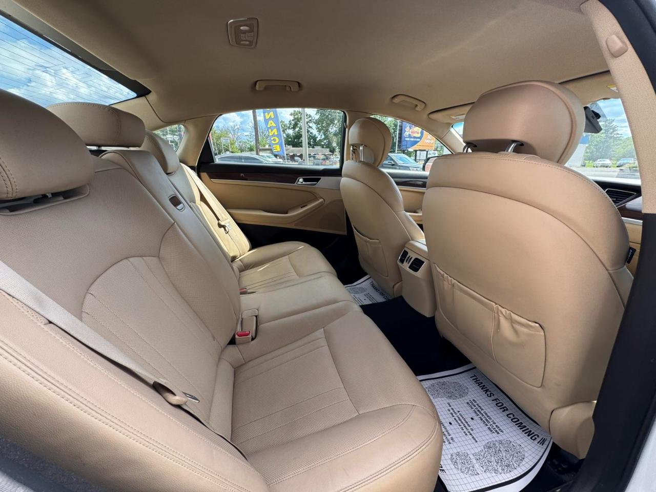 Hyundai Genesis 4dr Sdn V6 3.8L RWD 2015