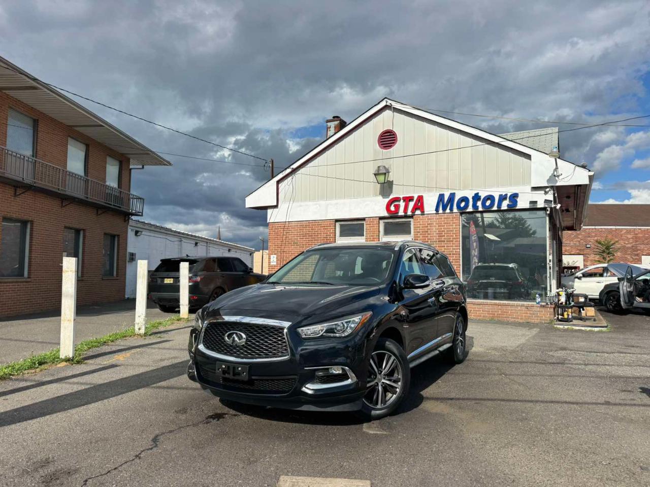 Infiniti QX60 2019.5 LUXE AWD 2019