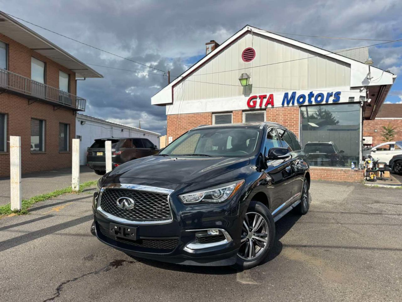 Infiniti QX60 2019.5 LUXE AWD 2019