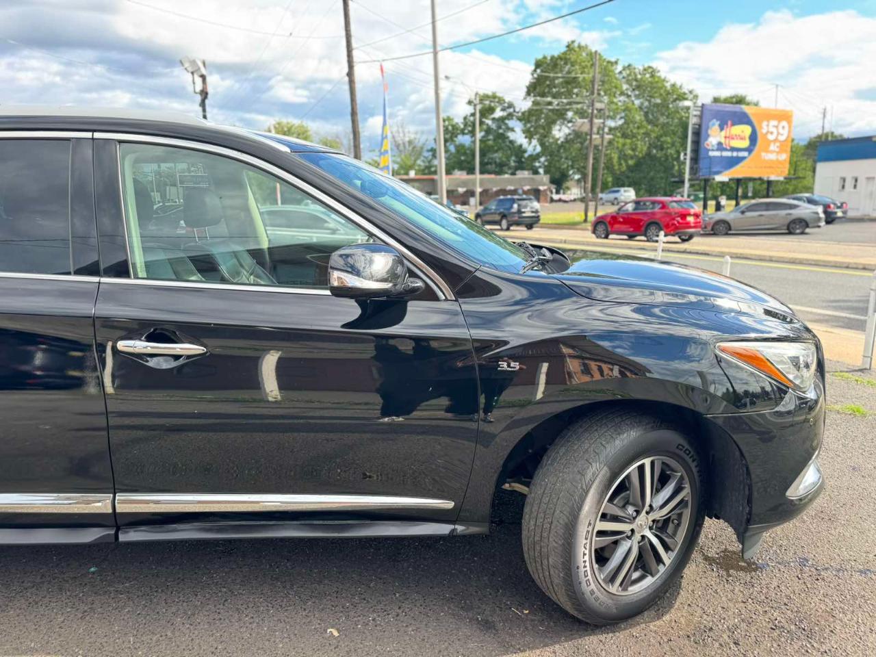 Infiniti QX60 2019.5 LUXE AWD 2019