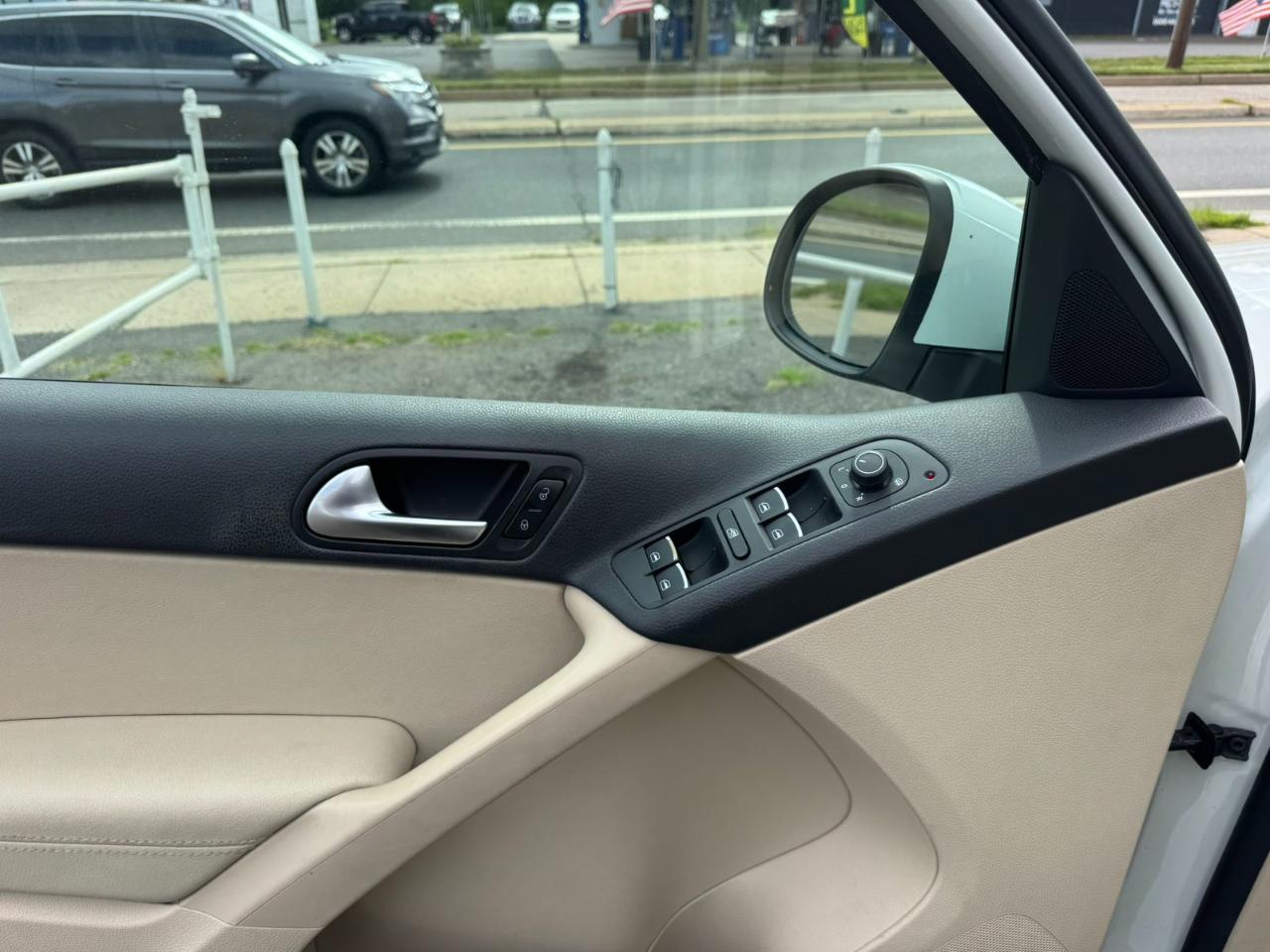 Volkswagen Tiguan 2.0T Wolfsburg Edition 4MOTION 2017
