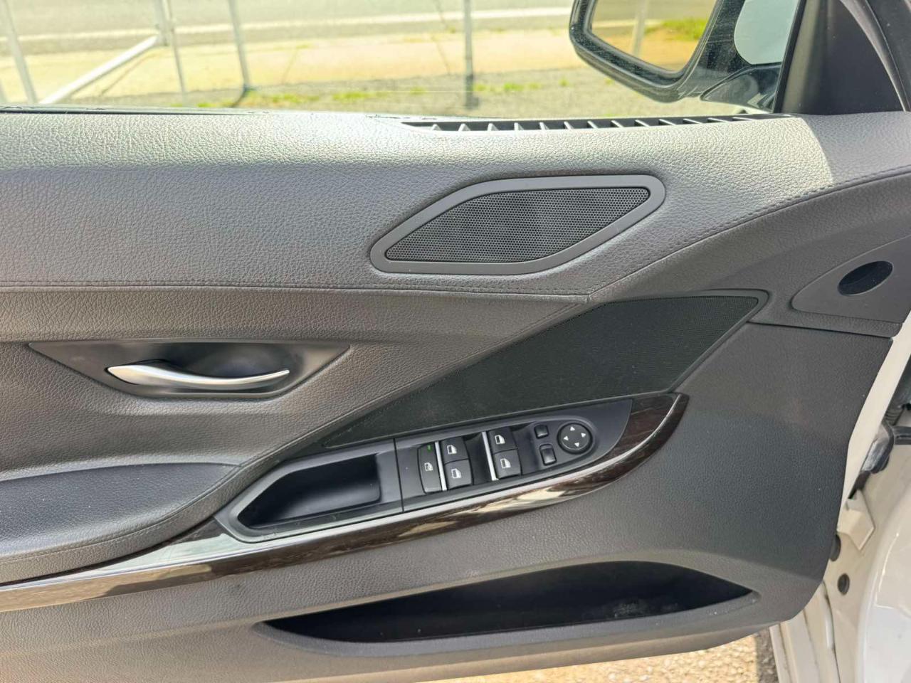 BMW 6 Series 4dr Sdn 640i Gran Coupe 2013