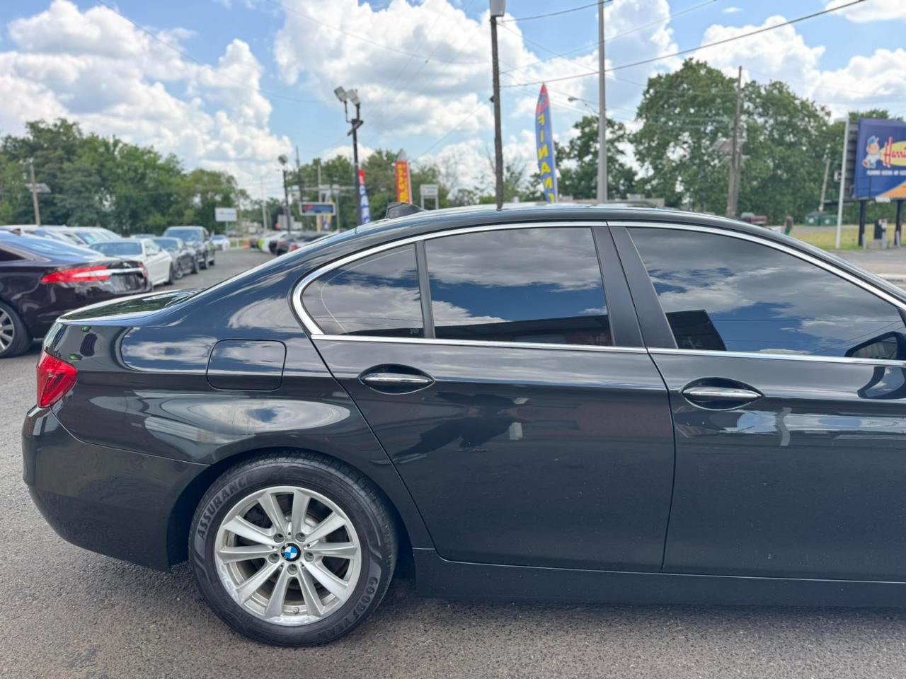 BMW 5 Series 4dr Sdn 528i xDrive AWD 2016