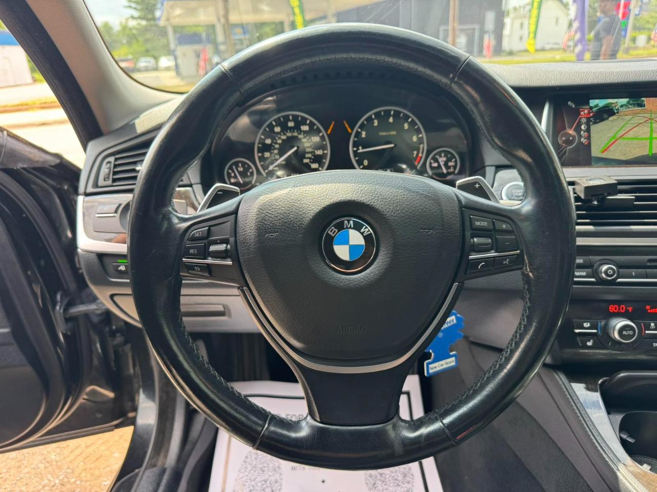BMW 5 Series 4dr Sdn 528i xDrive AWD 2016