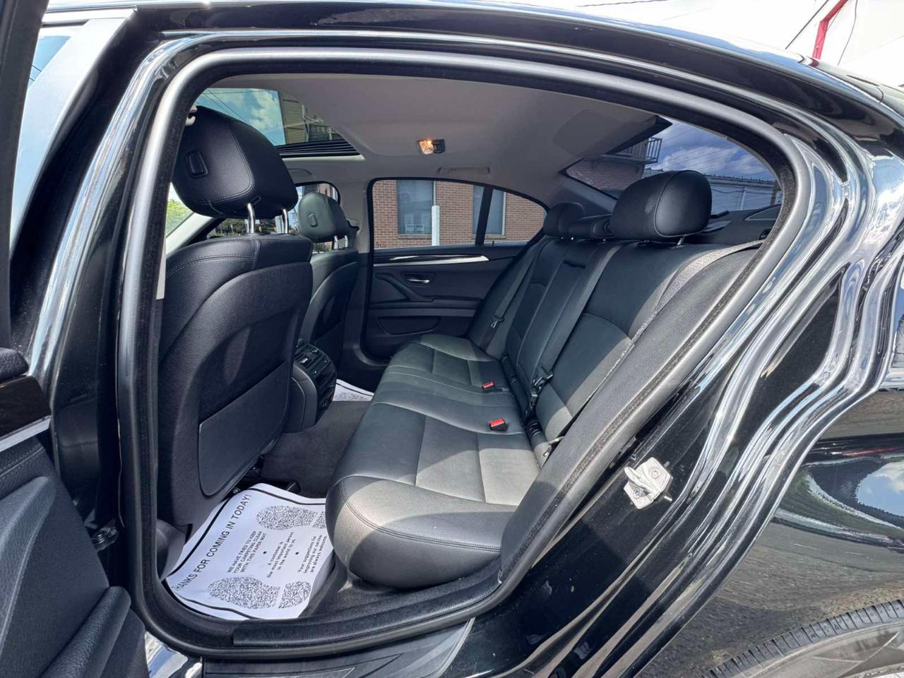 BMW 5 Series 4dr Sdn 528i xDrive AWD 2016
