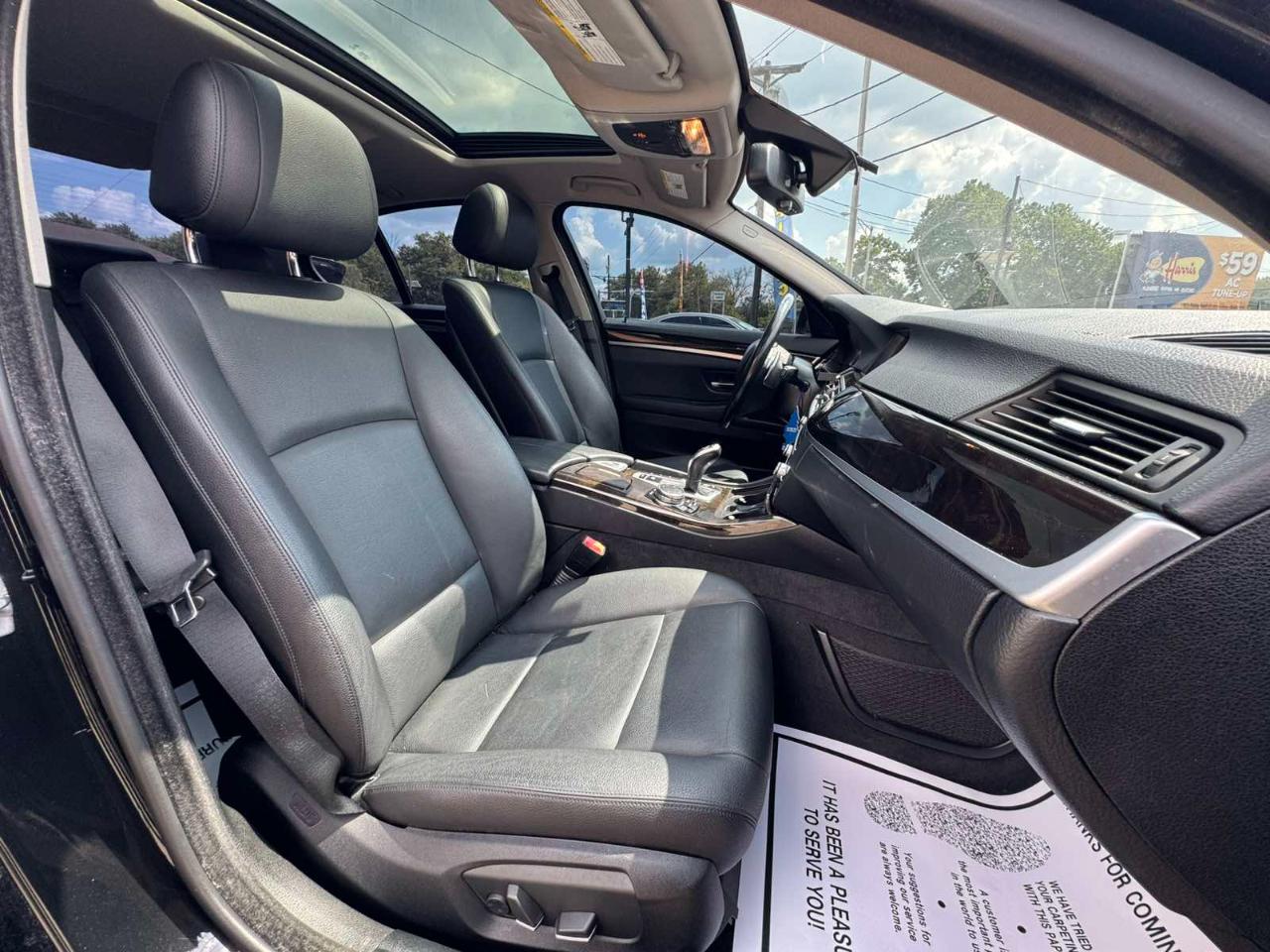 BMW 5 Series 4dr Sdn 528i xDrive AWD 2016