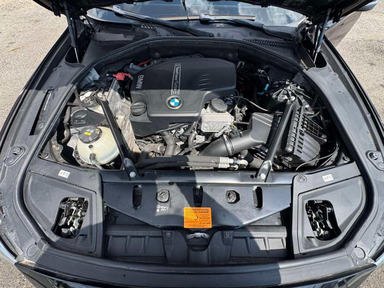 BMW 5 Series 4dr Sdn 528i xDrive AWD 2016