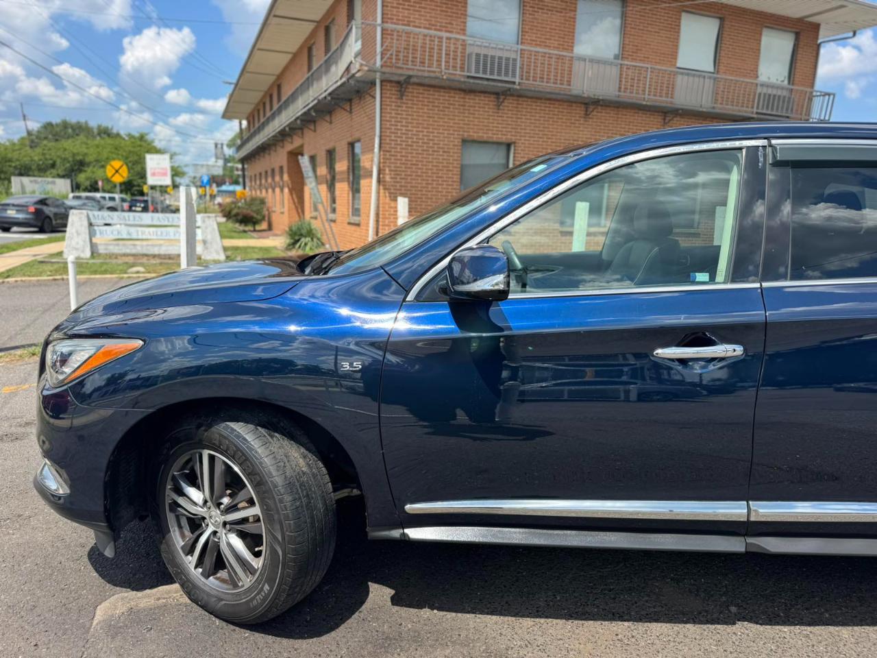 Infiniti QX60 2019.5 PURE AWD 2019