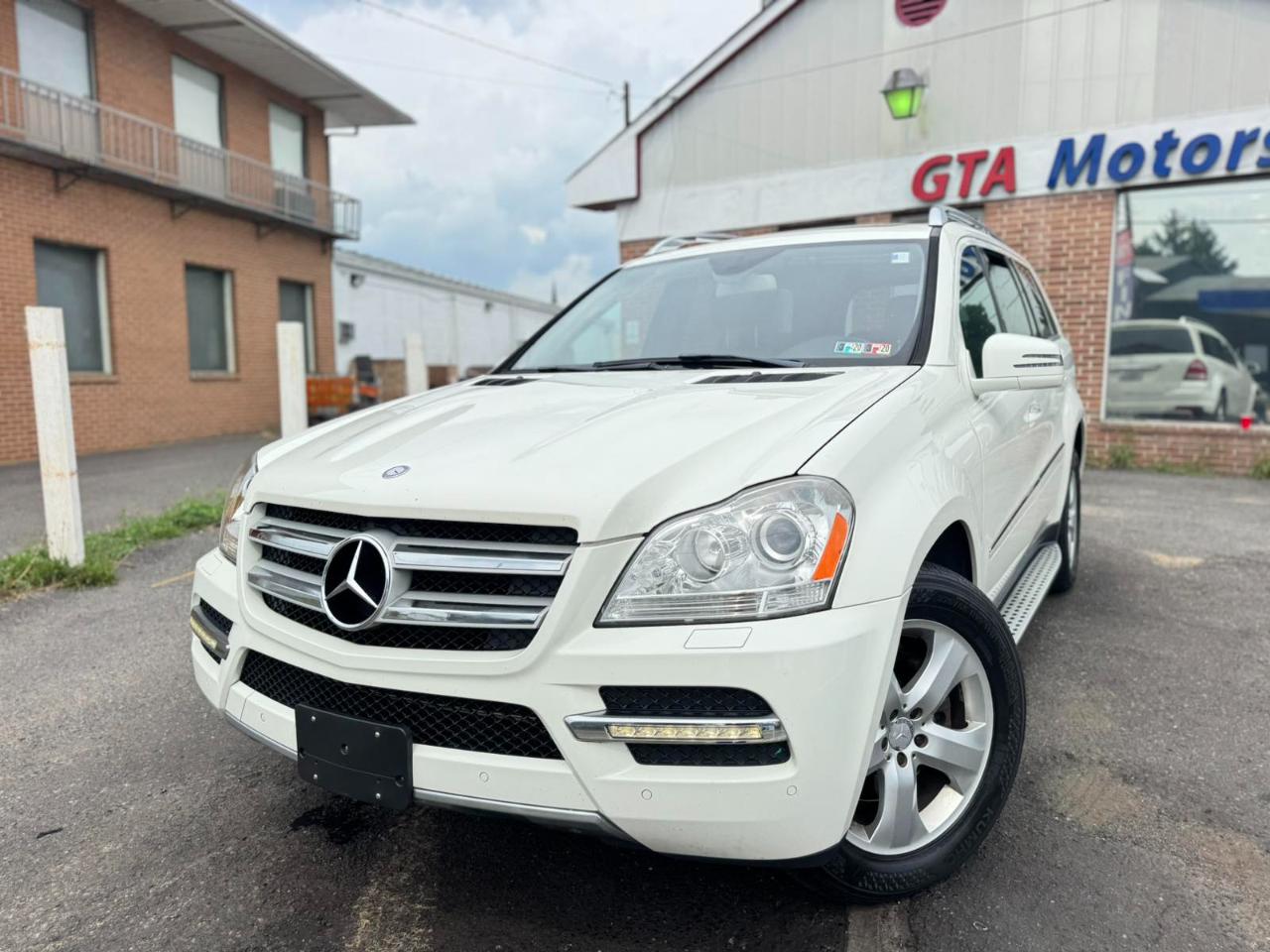 Mercedes-Benz GL-Class 4MATIC 4dr GL 450 2012