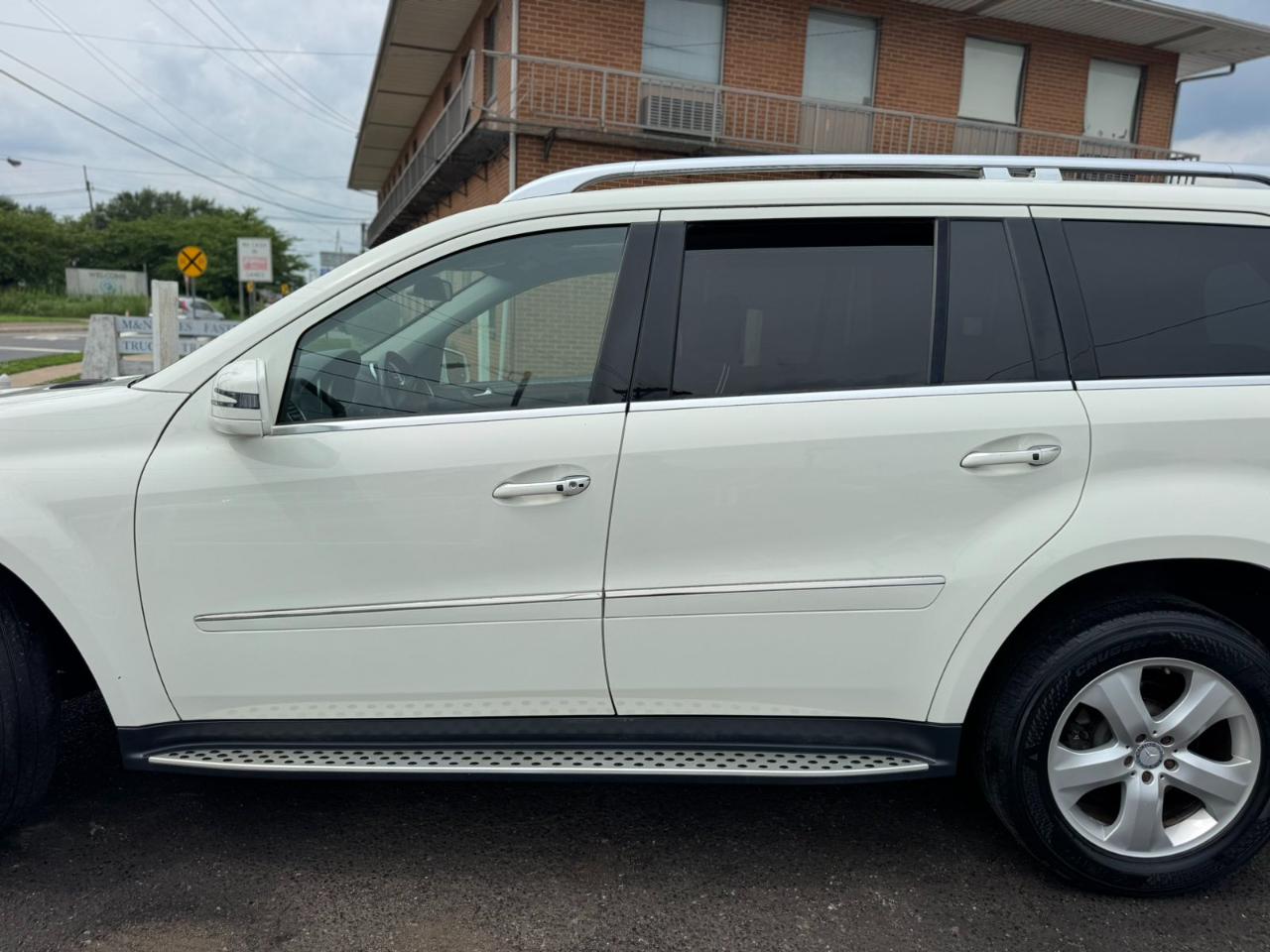 Mercedes-Benz GL-Class 4MATIC 4dr GL 450 2012