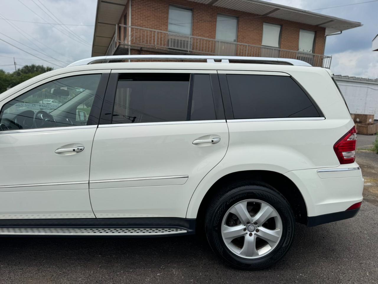Mercedes-Benz GL-Class 4MATIC 4dr GL 450 2012