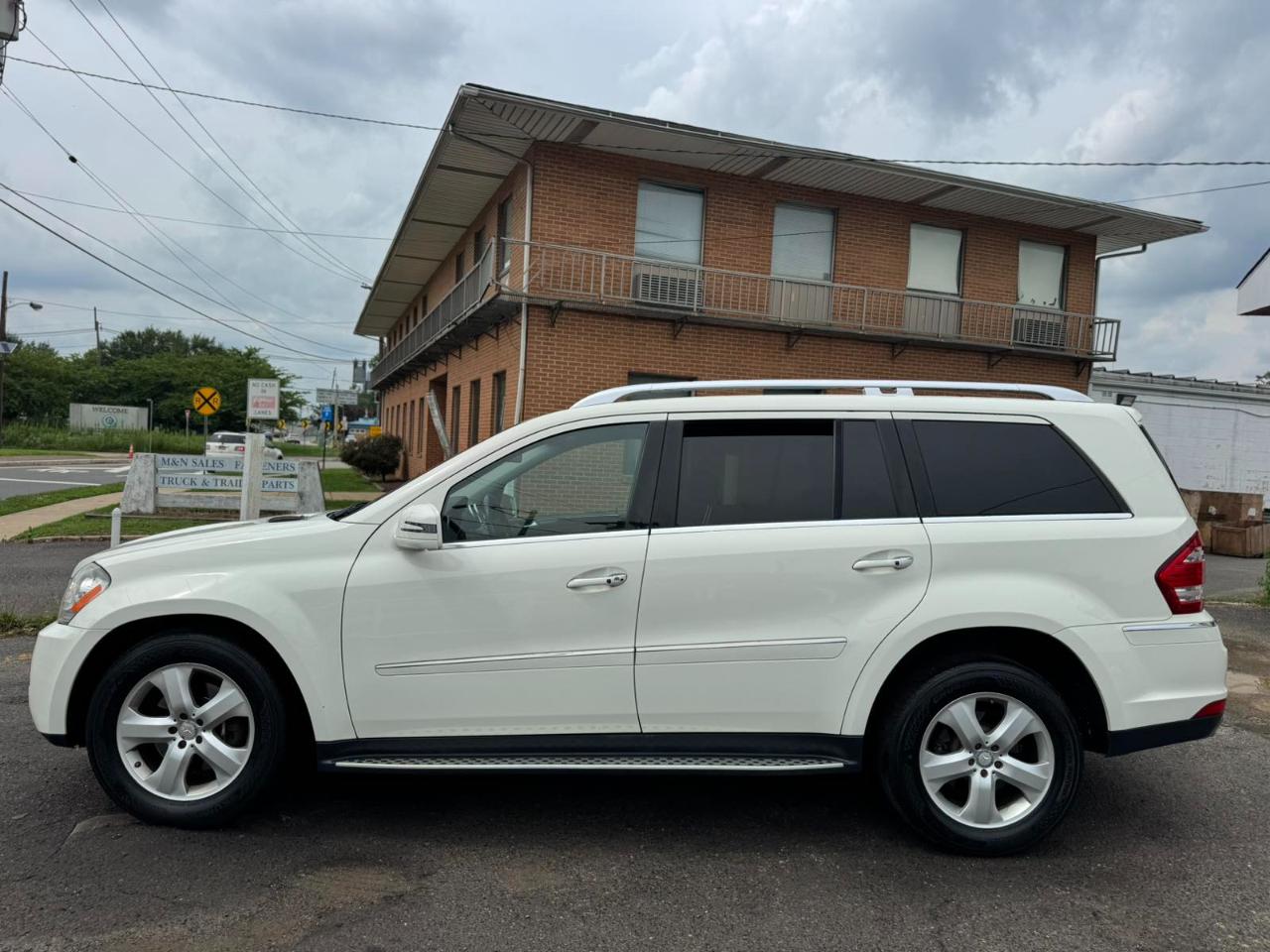 Mercedes-Benz GL-Class 4MATIC 4dr GL 450 2012