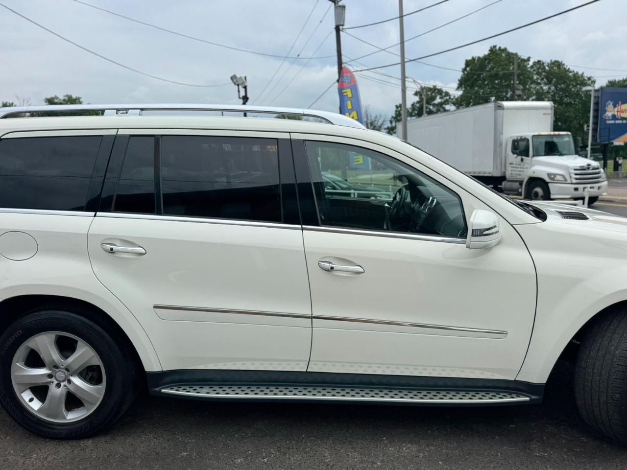 Mercedes-Benz GL-Class 4MATIC 4dr GL 450 2012